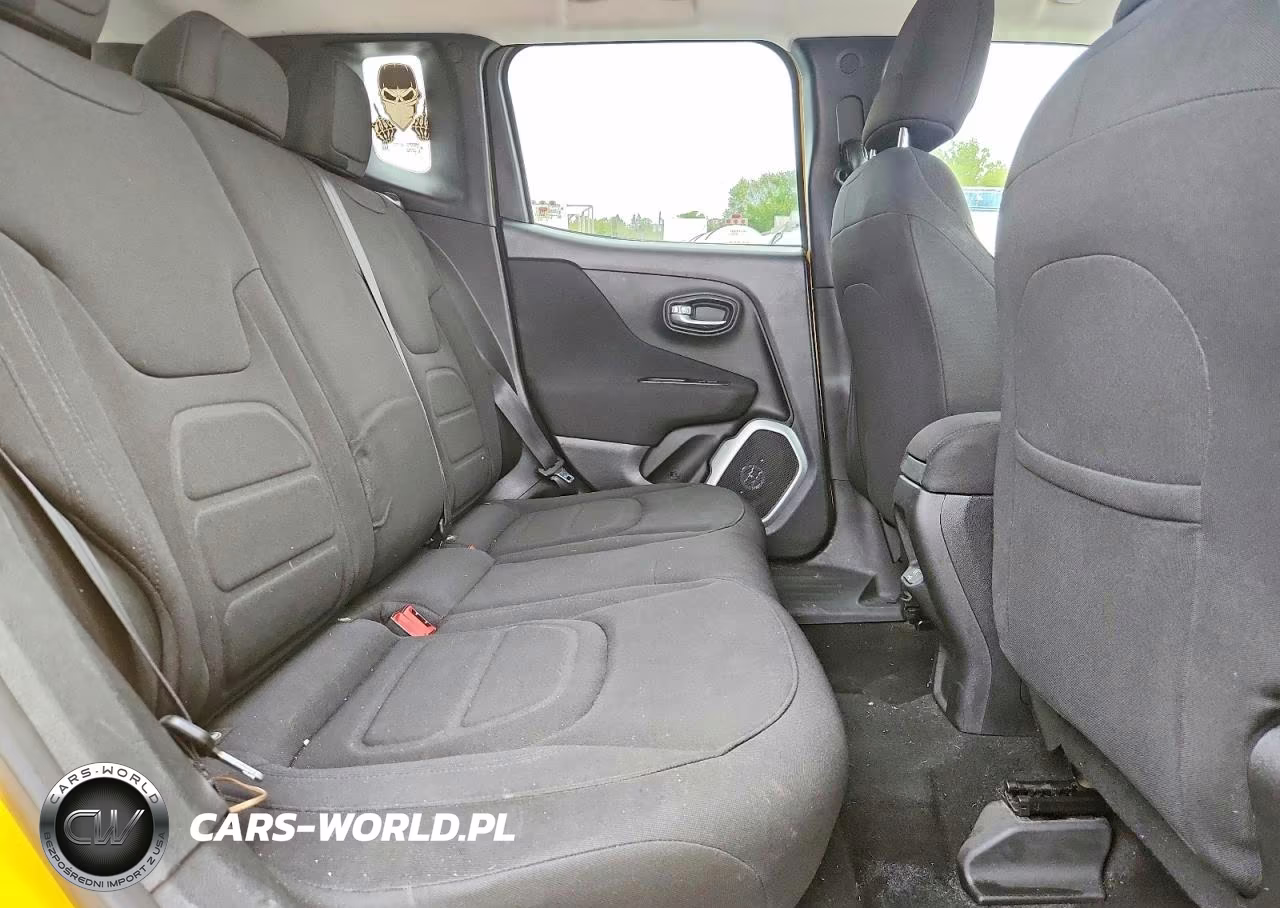 2018 Jeep Renegade Latitude VIN:ZACCJBBBXJPH99608 - 11