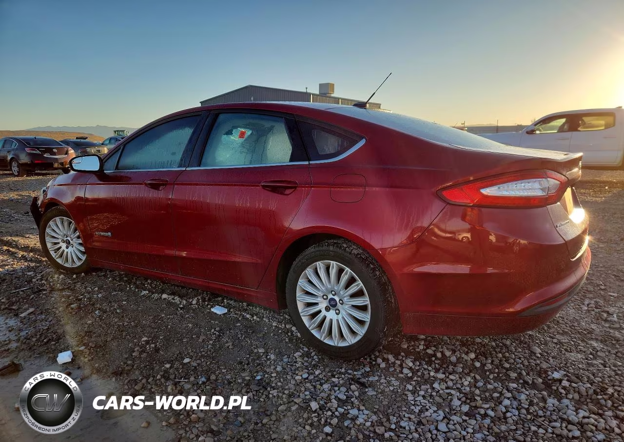 2016 Ford Fusion Se Hybrid VIN:3FA6P0LU7GR173356 - 2