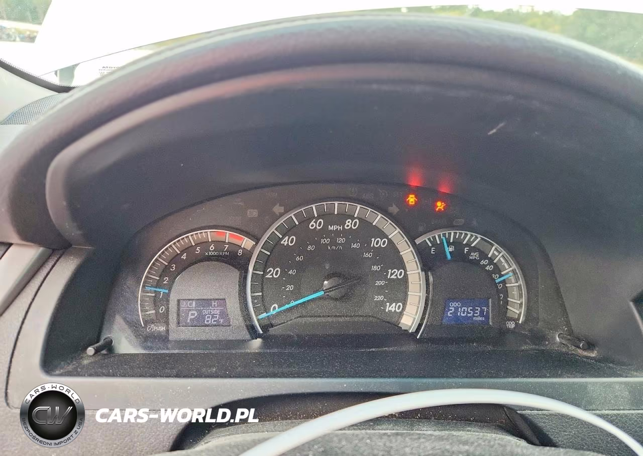 2014 Toyota Camry Se VIN:4T1BF1FK1EU452895 - 9