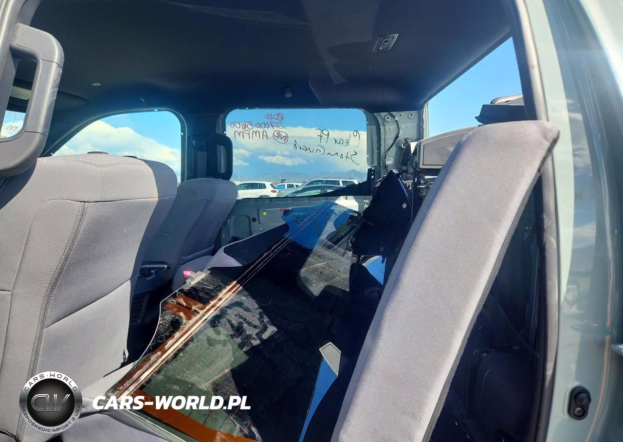 2025 Toyota Tundra Sr5 VIN:5TFLA5DB8SX275709 - 10