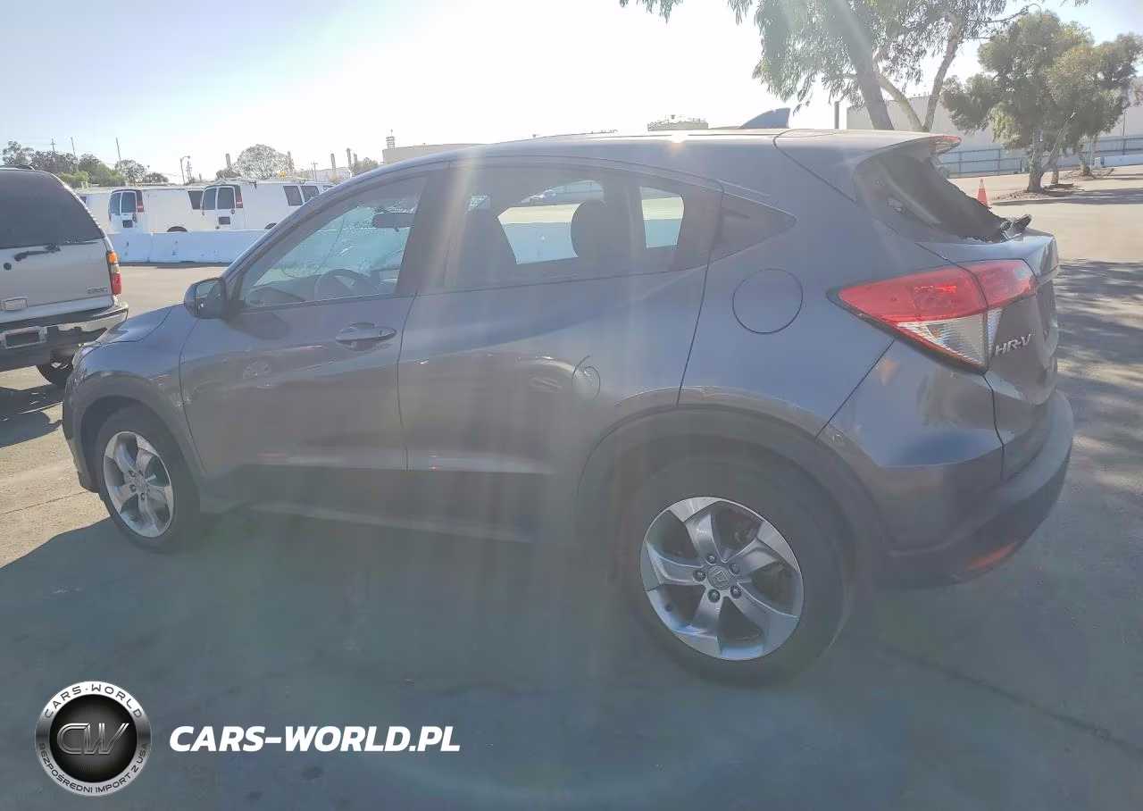 2021 Honda Hr-V Lx VIN:3CZRU5H35MM704389 - 2