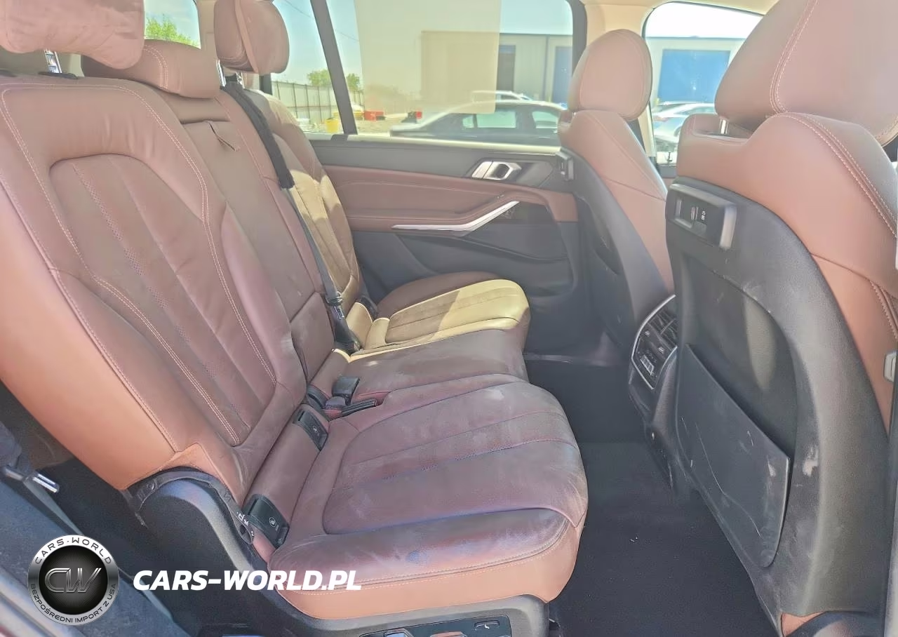 2020 BMW X7 xDrive40I VIN:5UXCW2C07L9A03854 - 11