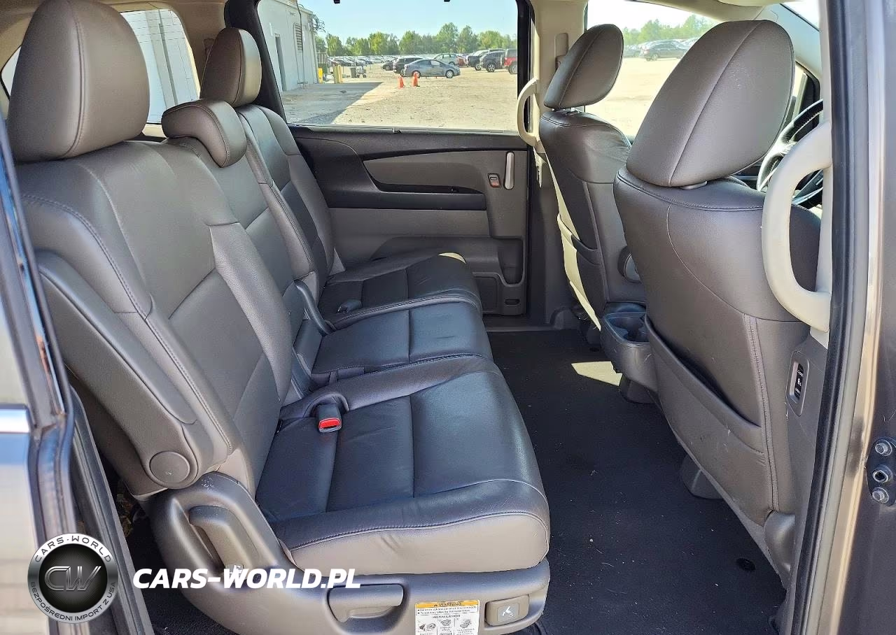 2013 Honda Odyssey Touring VIN:5FNRL5H94DB011539 - 11