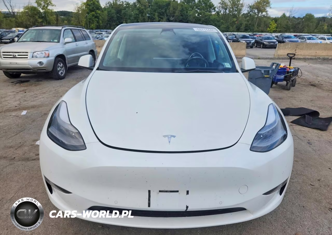 2021 Tesla Model Y VIN:5YJYGDEE8MF180717 - 5