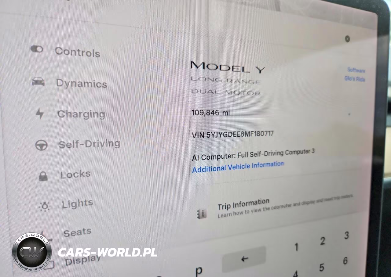 2021 Tesla Model Y VIN:5YJYGDEE8MF180717 - 9