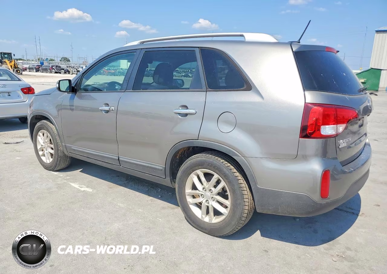 2014 Kia Sorento Lx VIN:5XYKT4A74EG520352 - 2