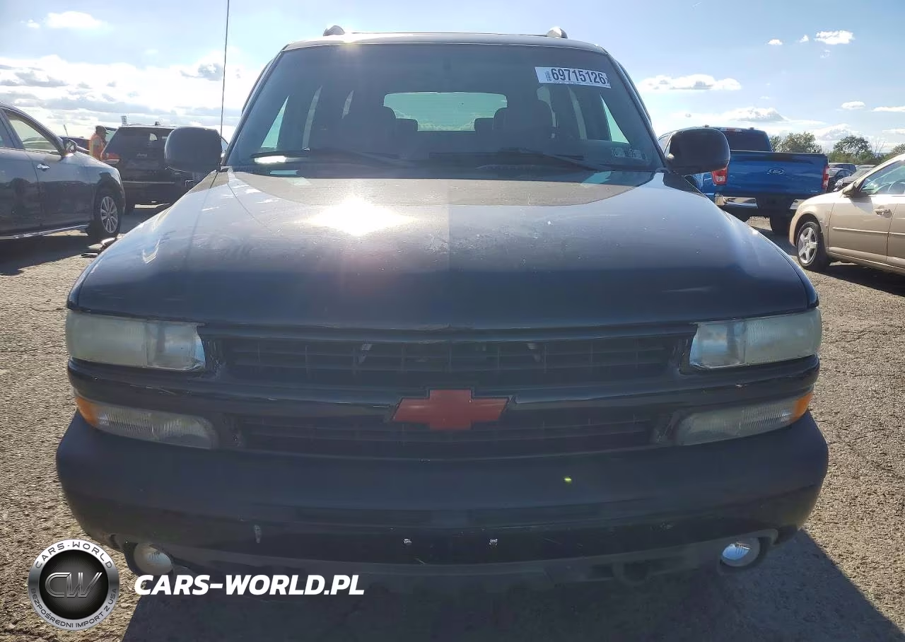 2003 Chevrolet Suburban K1500 VIN:3GNFK16Z93G201662 - 5