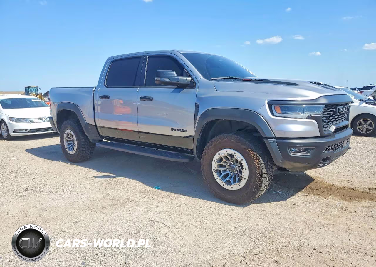 2025 Ram 1500 Rho VIN:1C6SRFUP5SN573434 - 4