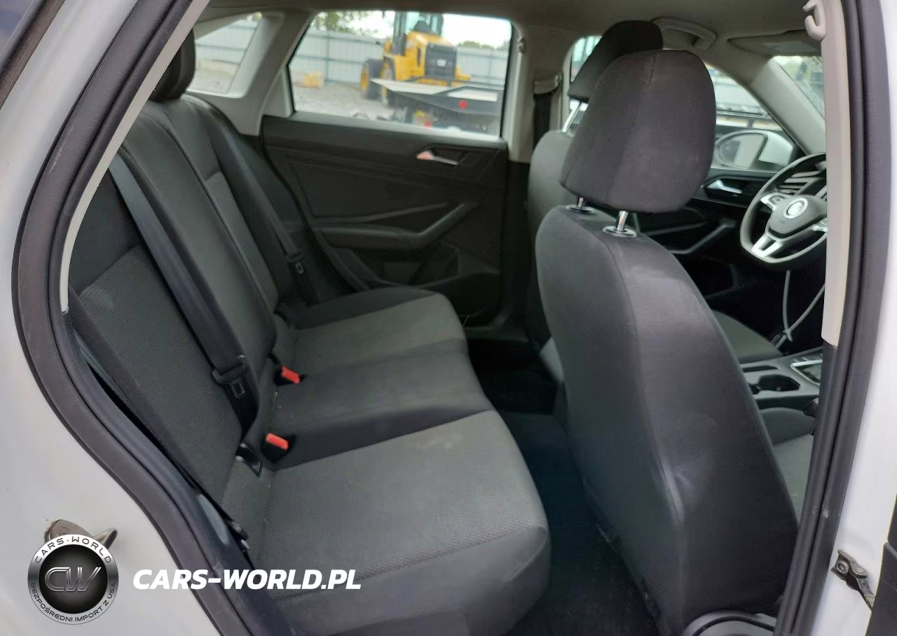 2019 Volkswagen Jetta S VIN:3VWC57BU0KM153630 - 10