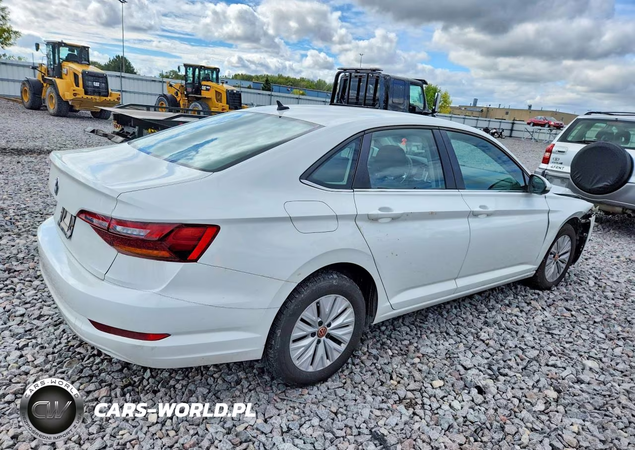 2019 Volkswagen Jetta S VIN:3VWC57BU0KM153630 - 3
