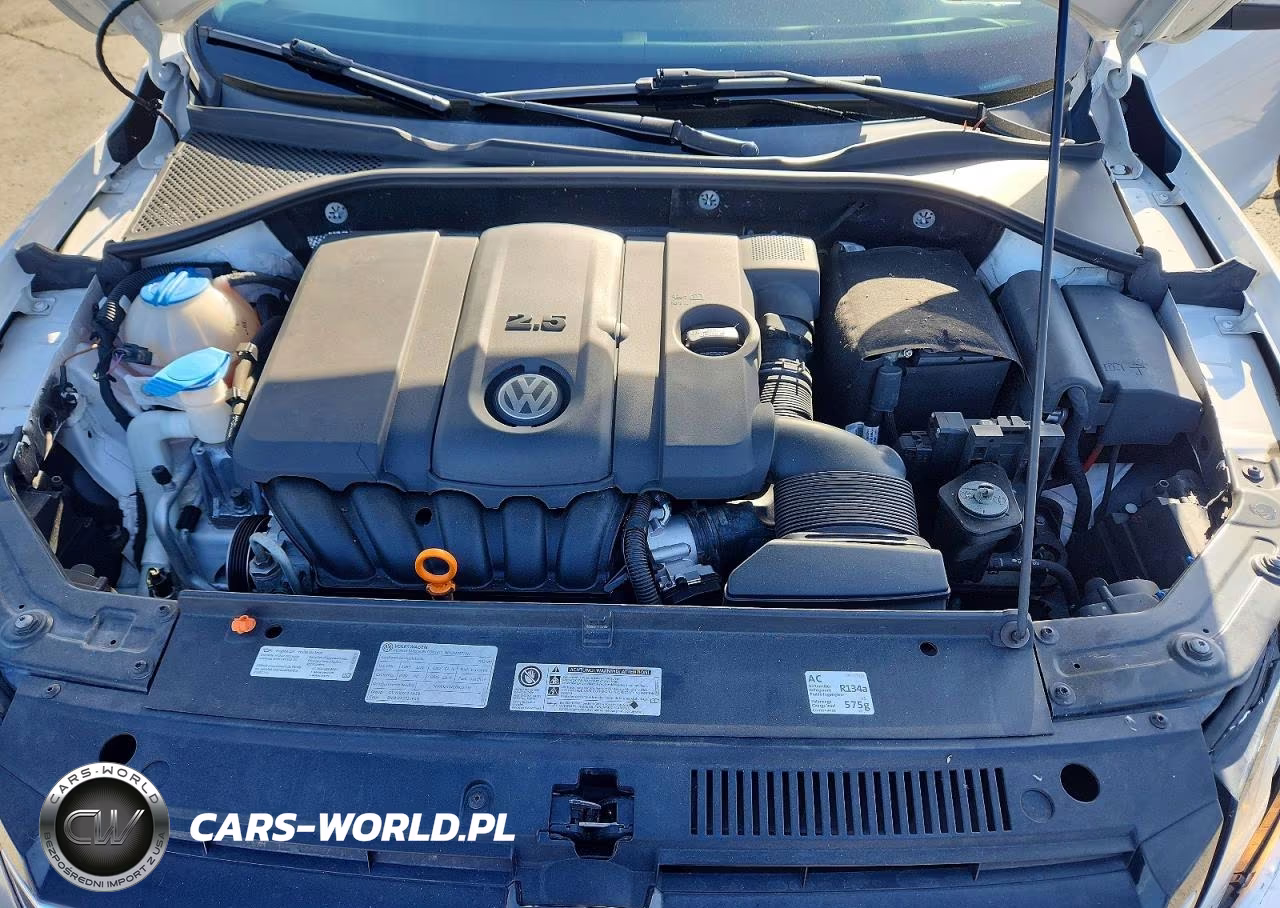 2013 Volkswagen Passat S VIN:1VWAP7A36DC023270 - 11