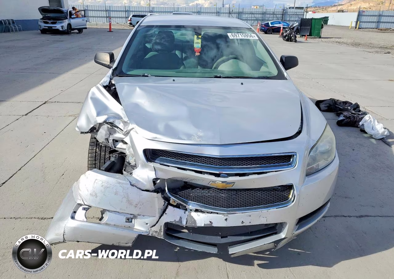 2011 Chevrolet Malibu Ls VIN:1G1ZA5E18BF111455 - 5