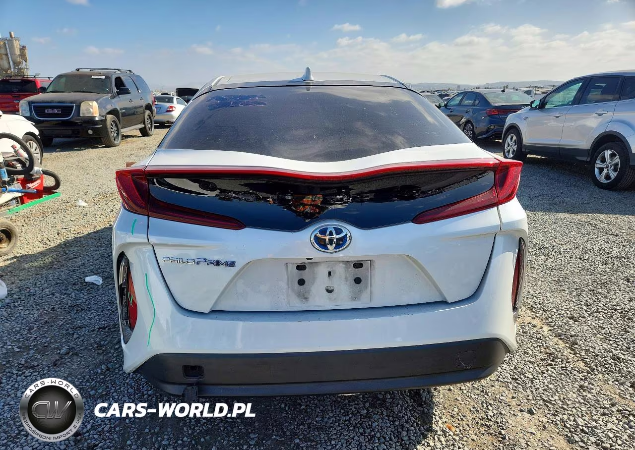 2021 Toyota Prius Prime Le VIN:JTDKAMFP1M3181826 - 6
