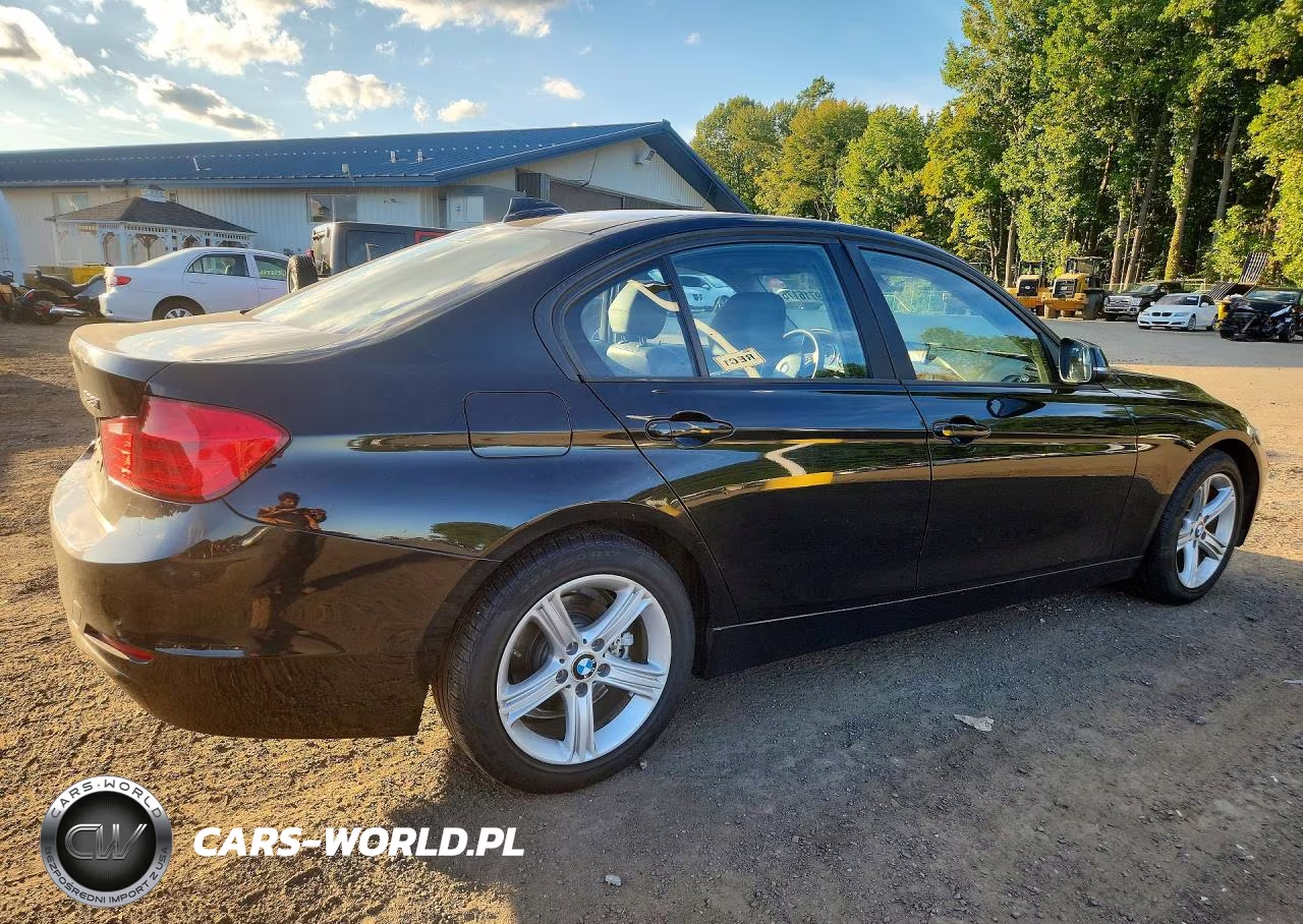 2013 BMW 328 Xi VIN:WBA3B3C51DF533488 - 3