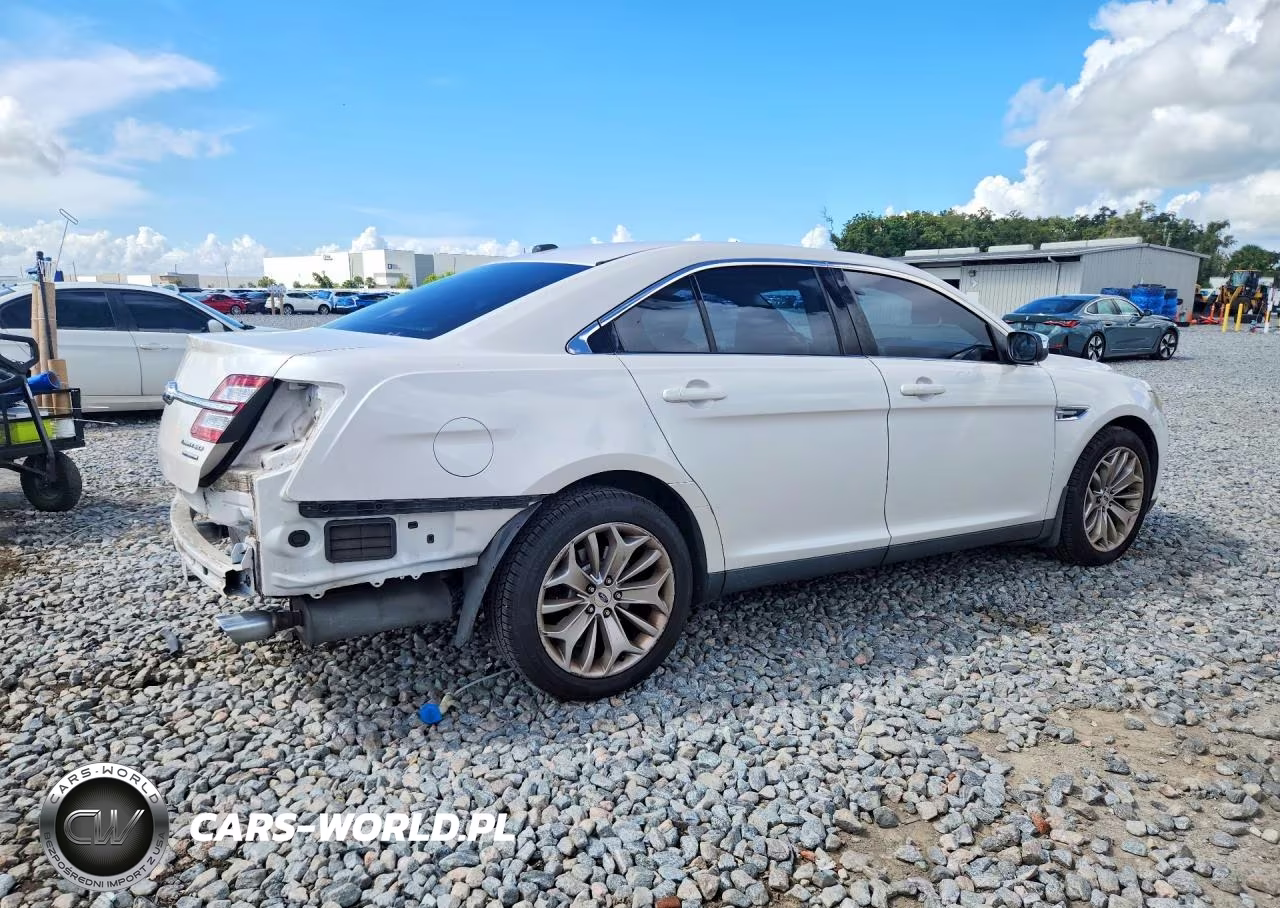 2015 Ford Taurus Limited VIN:1FAHP2F84FG134183 - 3