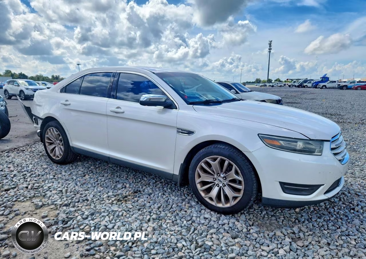 2015 Ford Taurus Limited VIN:1FAHP2F84FG134183 - 4
