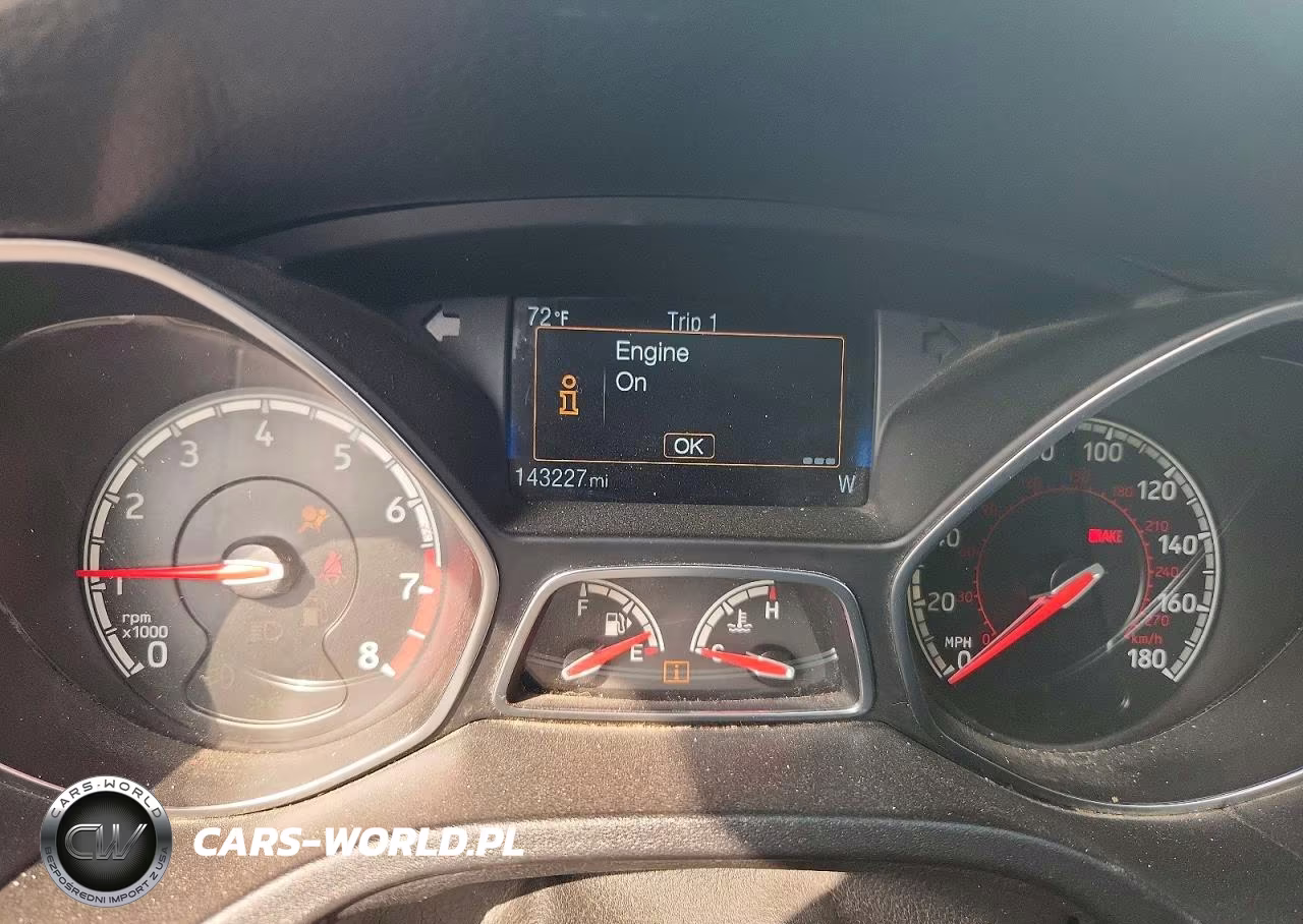 2018 Ford Focus VIN:1FADP3L92JL229780 - 9