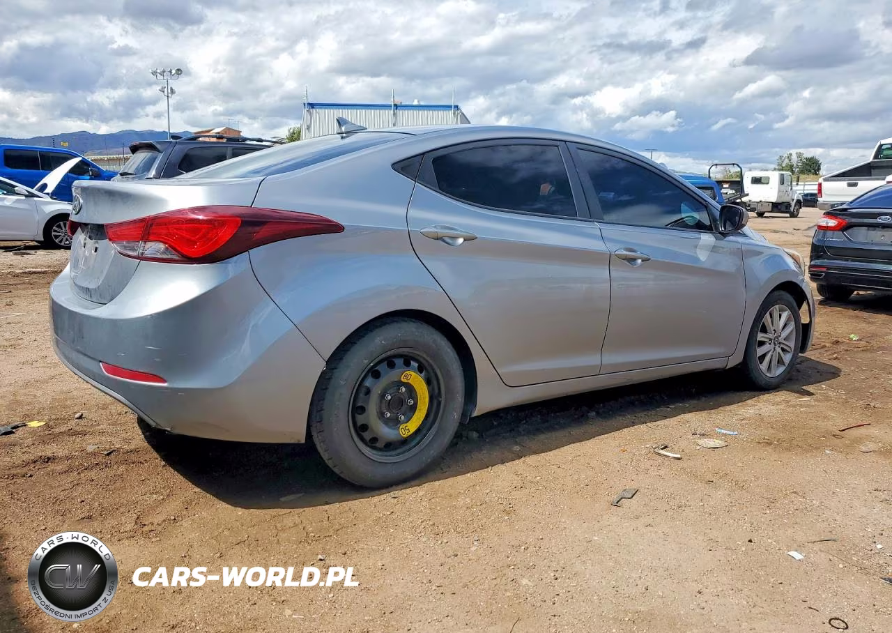 2015 Hyundai Elantra Se VIN:5NPDH4AE1FH597084 - 3