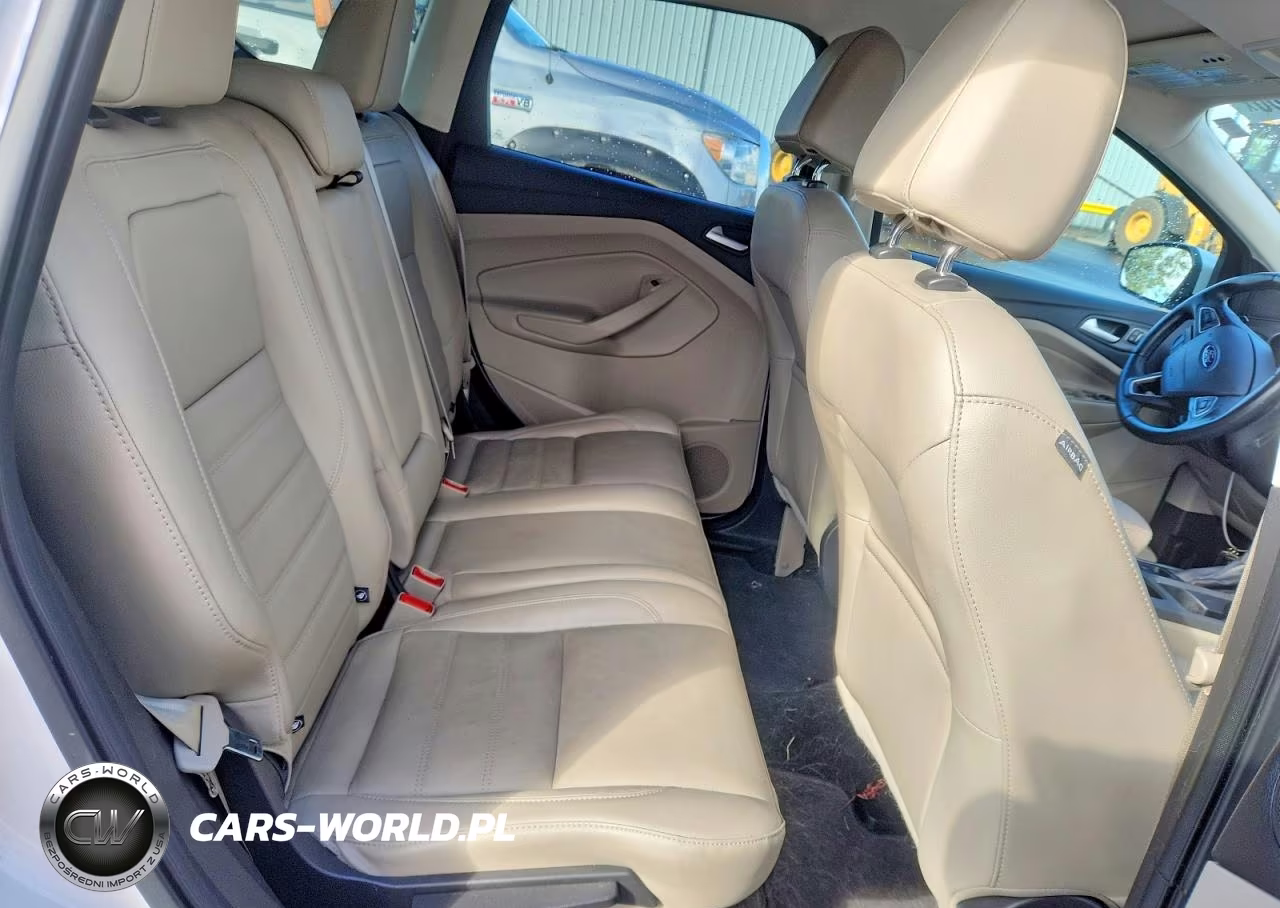 2017 Ford Escape Titanium VIN:1FMCU0JD7HUE57746 - 10