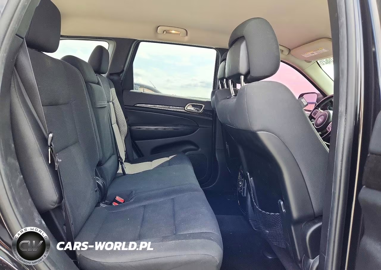 2012 Jeep Grand Cherokee Laredo VIN:1C4RJFAG8CC246168 - 11