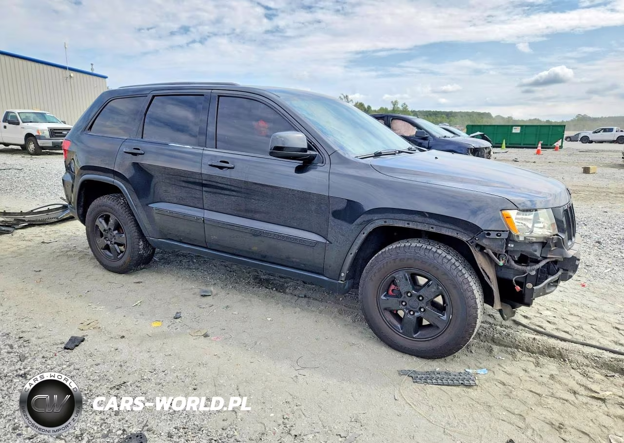 2012 Jeep Grand Cherokee Laredo VIN:1C4RJFAG8CC246168 - 4