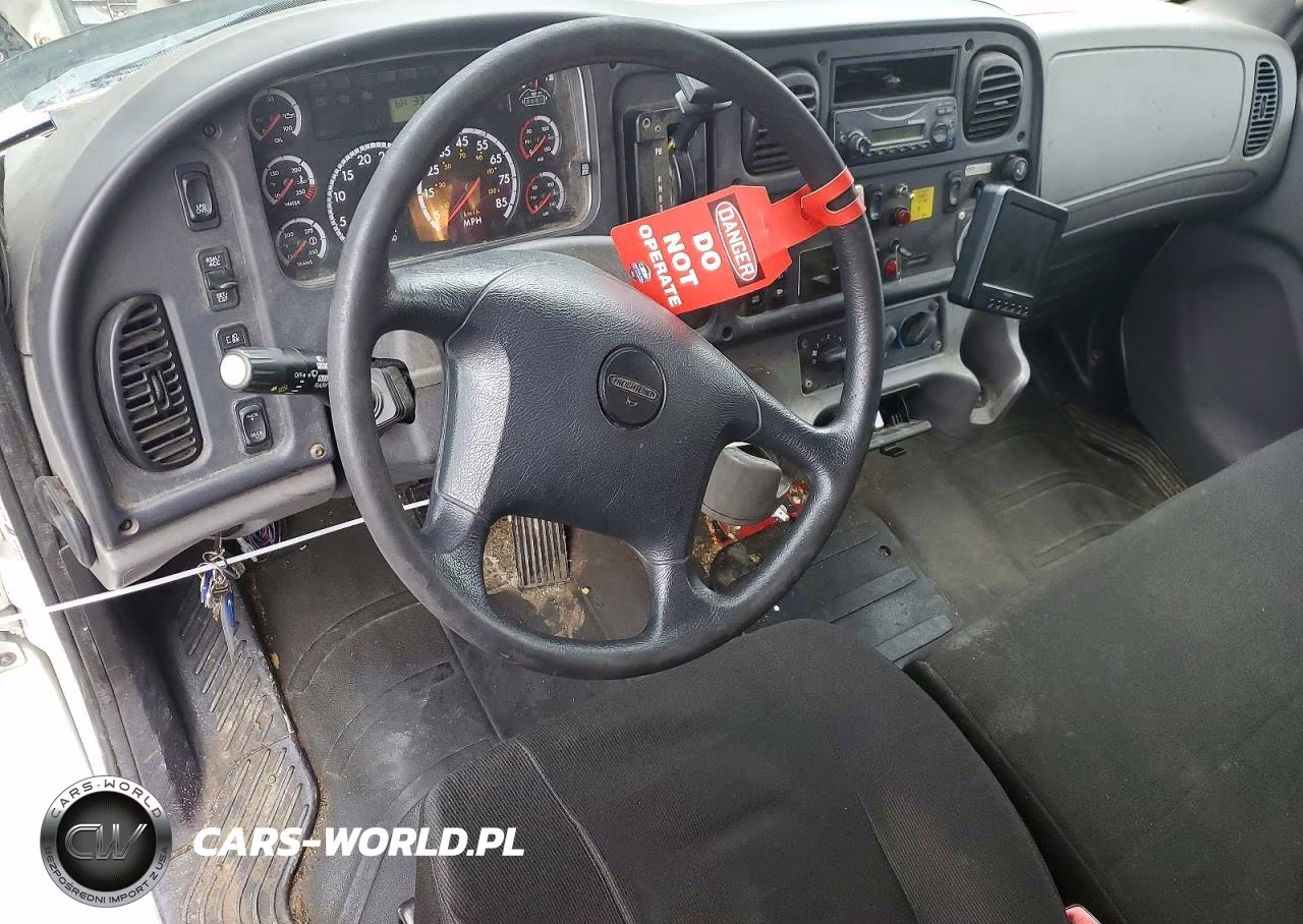 2013 Freightliner M2 106 Medium Duty VIN:1FVACWDT6DHFG6189 - 8