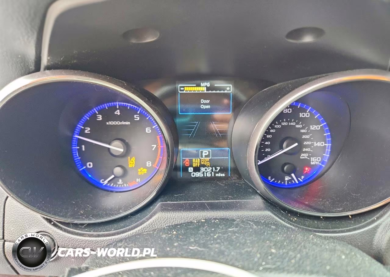 2017 Subaru Legacy 3.6R Limited VIN:4S3BNEN64H3040385 - 9
