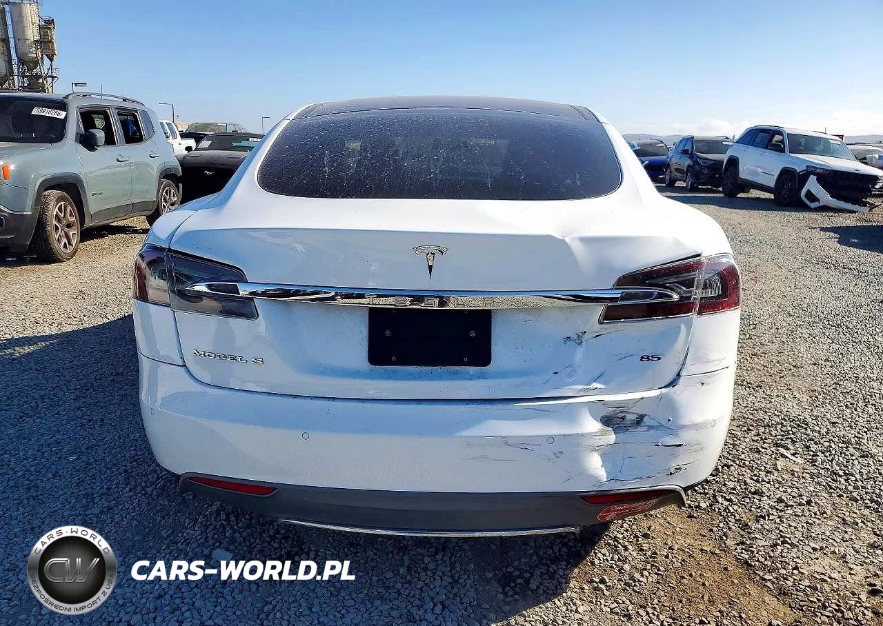 2014 Tesla Model S VIN:5YJSA1H11EFP63291 - 6