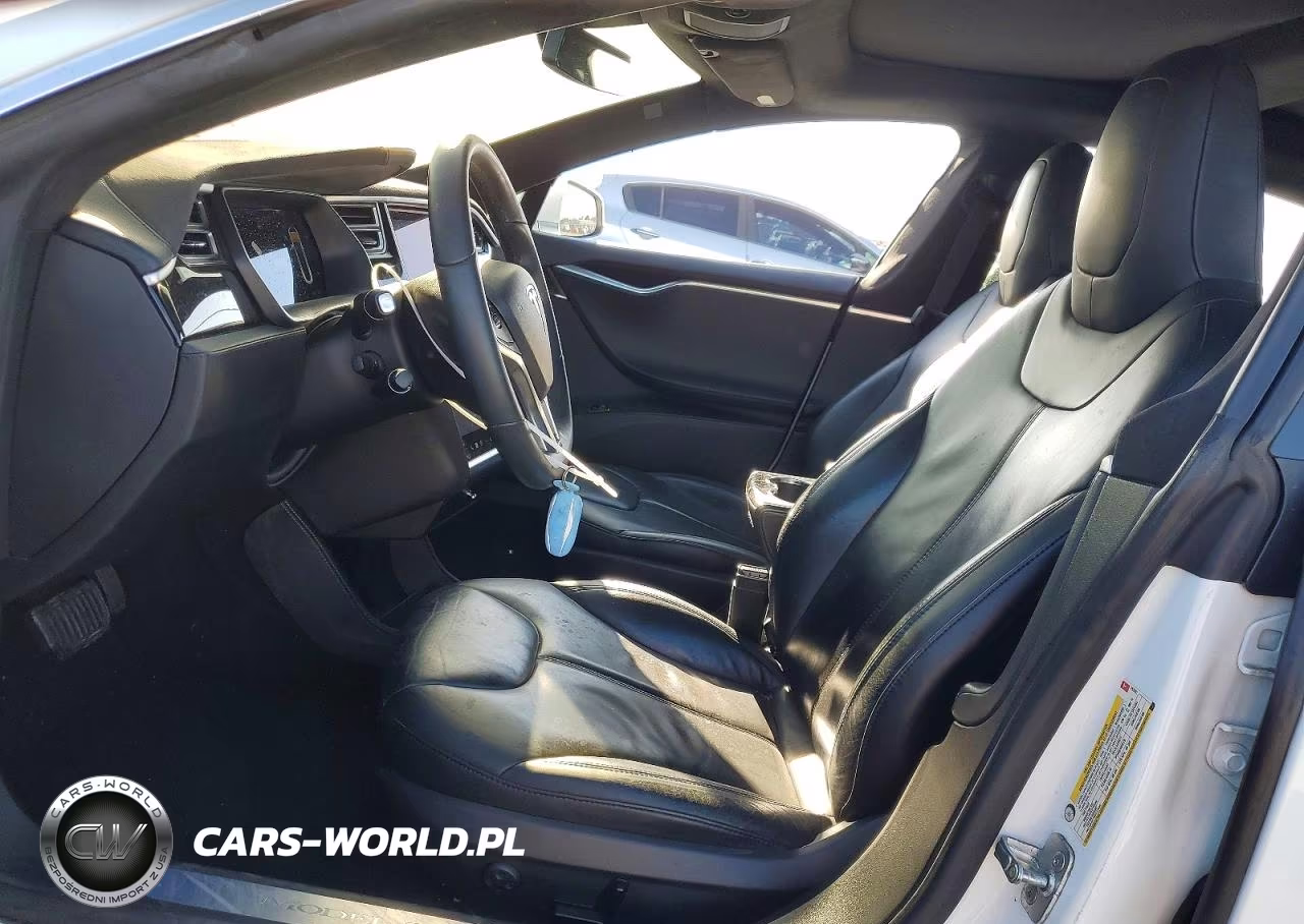 2014 Tesla Model S VIN:5YJSA1H11EFP63291 - 7