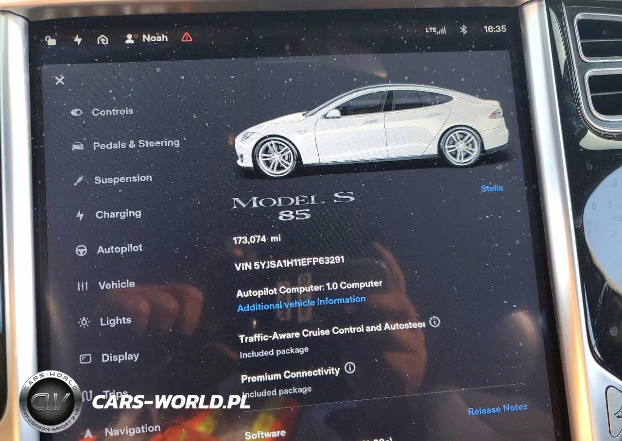 2014 Tesla Model S VIN:5YJSA1H11EFP63291 - 9