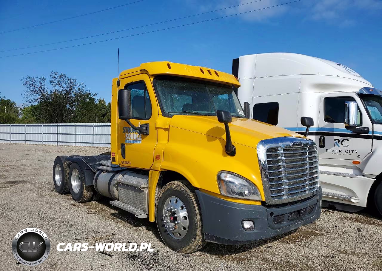 2013 Freightliner Cascadia Semi Truck VIN:1FUJGEDV2DSBU5095 - 4