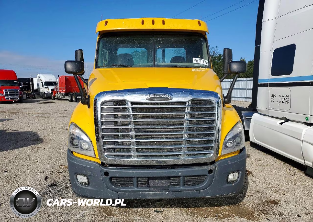 2013 Freightliner Cascadia Semi Truck VIN:1FUJGEDV2DSBU5095 - 5