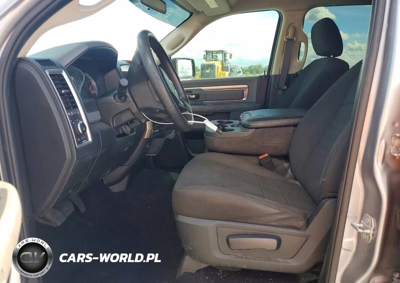 2020 Ram 1500 Classic Warlock VIN:1C6RR7LT3LS117759 - 7