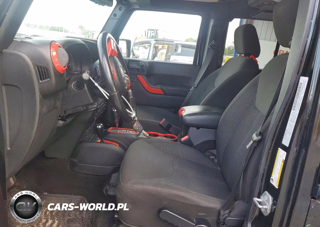 2016 Jeep Wrangler Unlimited Sport VIN:1C4BJWDG7GL102081 - 7