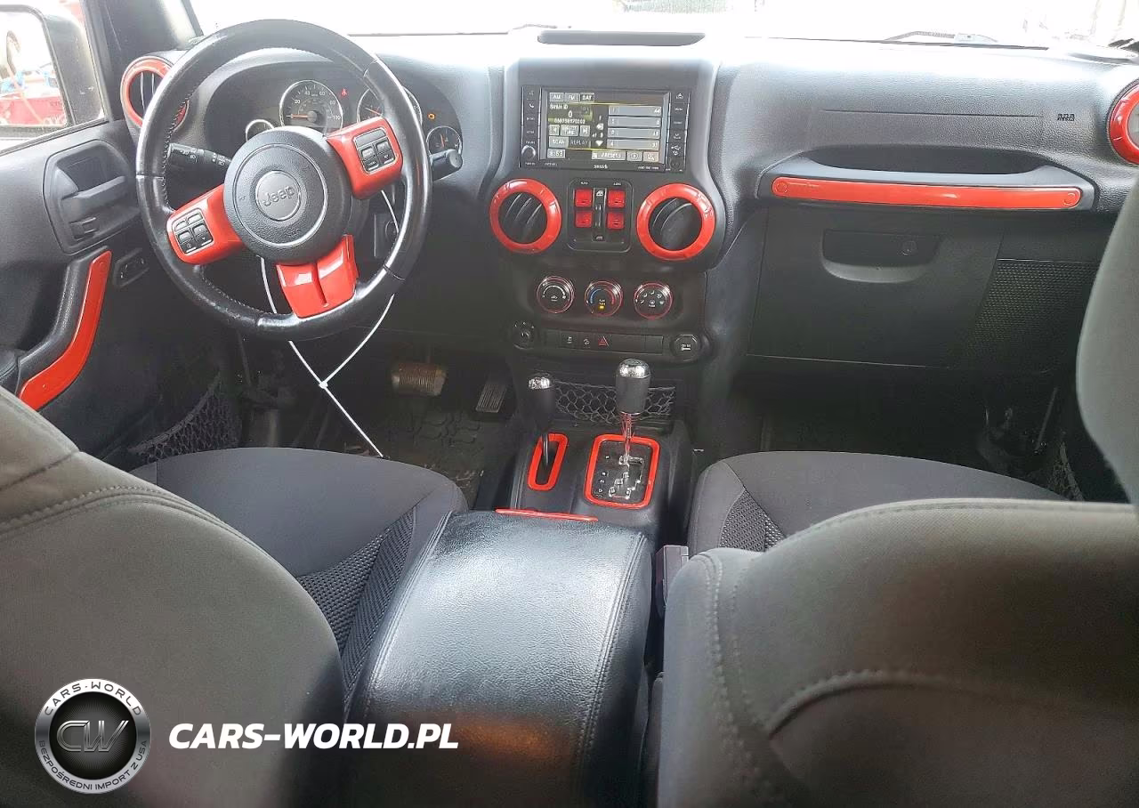 2016 Jeep Wrangler Unlimited Sport VIN:1C4BJWDG7GL102081 - 8