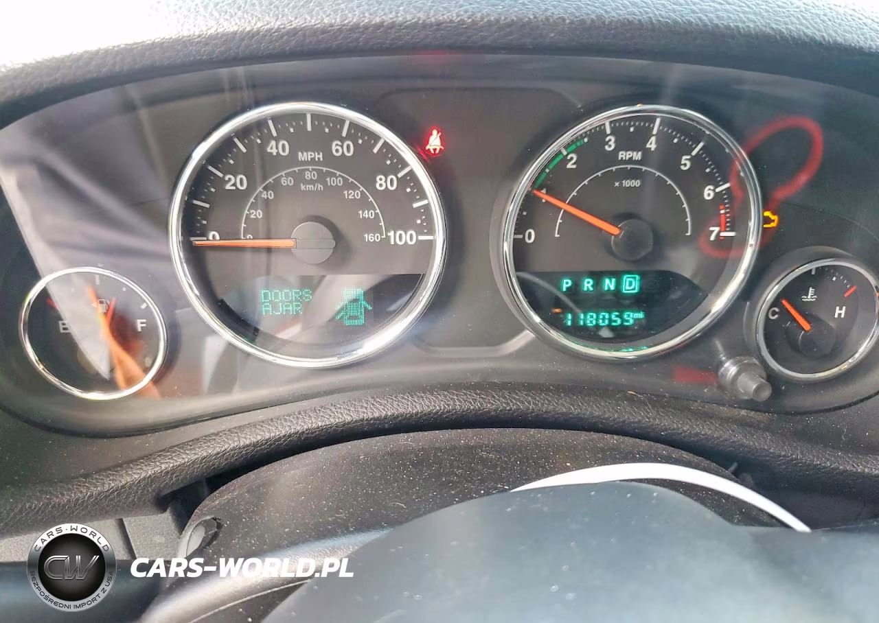 2016 Jeep Wrangler Unlimited Sport VIN:1C4BJWDG7GL102081 - 9