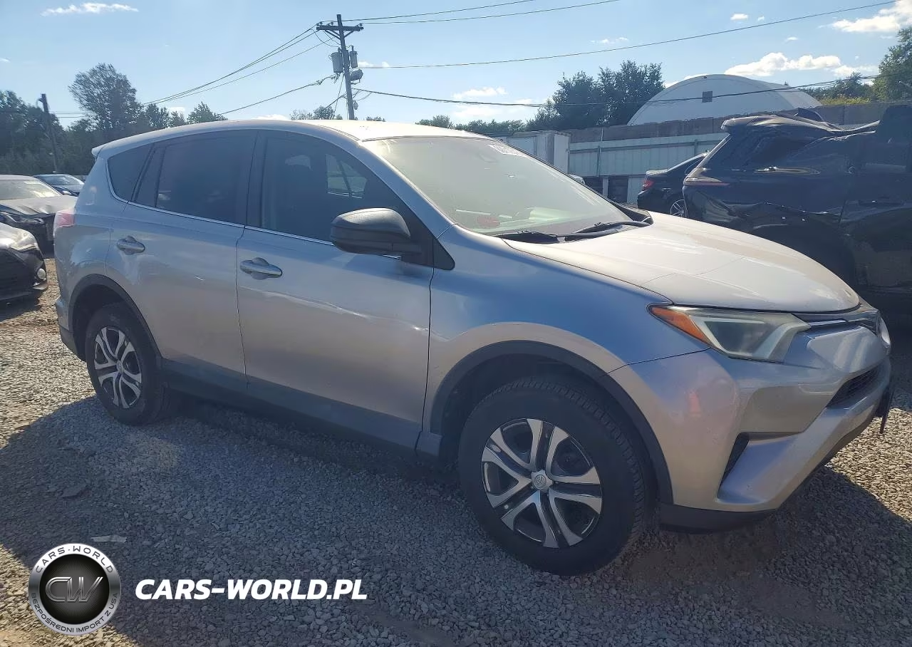 2017 Toyota Rav4 Le VIN:2T3ZFREV2HW403466 - 4