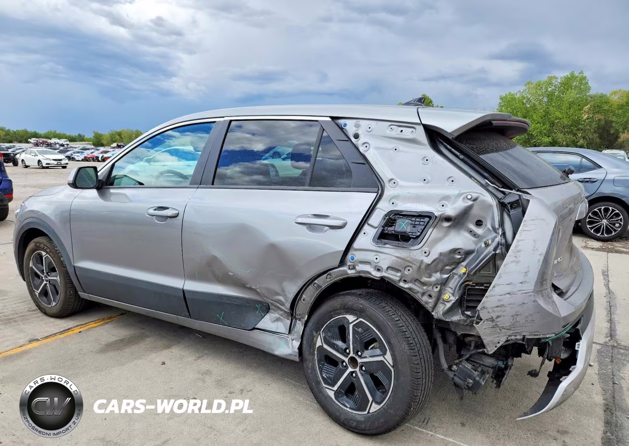 2023 Kia Niro Lx VIN:KNDCP3LE1P5061209 - 2