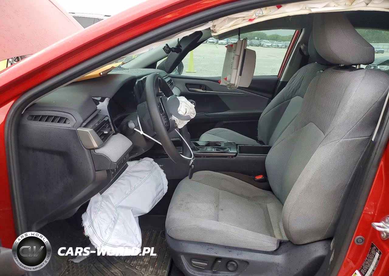 2025 Toyota Camry Le VIN:4T1DAACK4SU099639 - 7