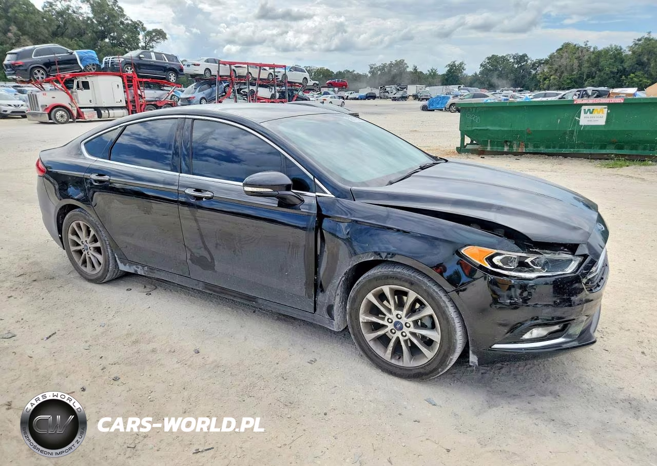 2017 Ford Fusion Se VIN:3FA6P0HD6HR244699 - 4