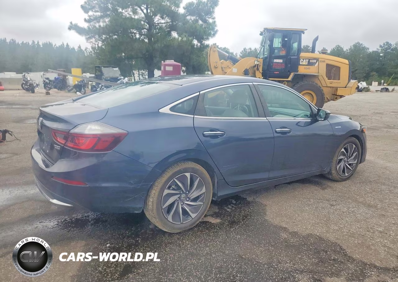 2021 Honda Insight Touring VIN:19XZE4F99ME001537 - 3