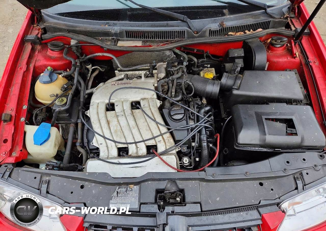 2000 Volkswagen Jetta Glx VIN:3VWTE29M0YM161017 - 11