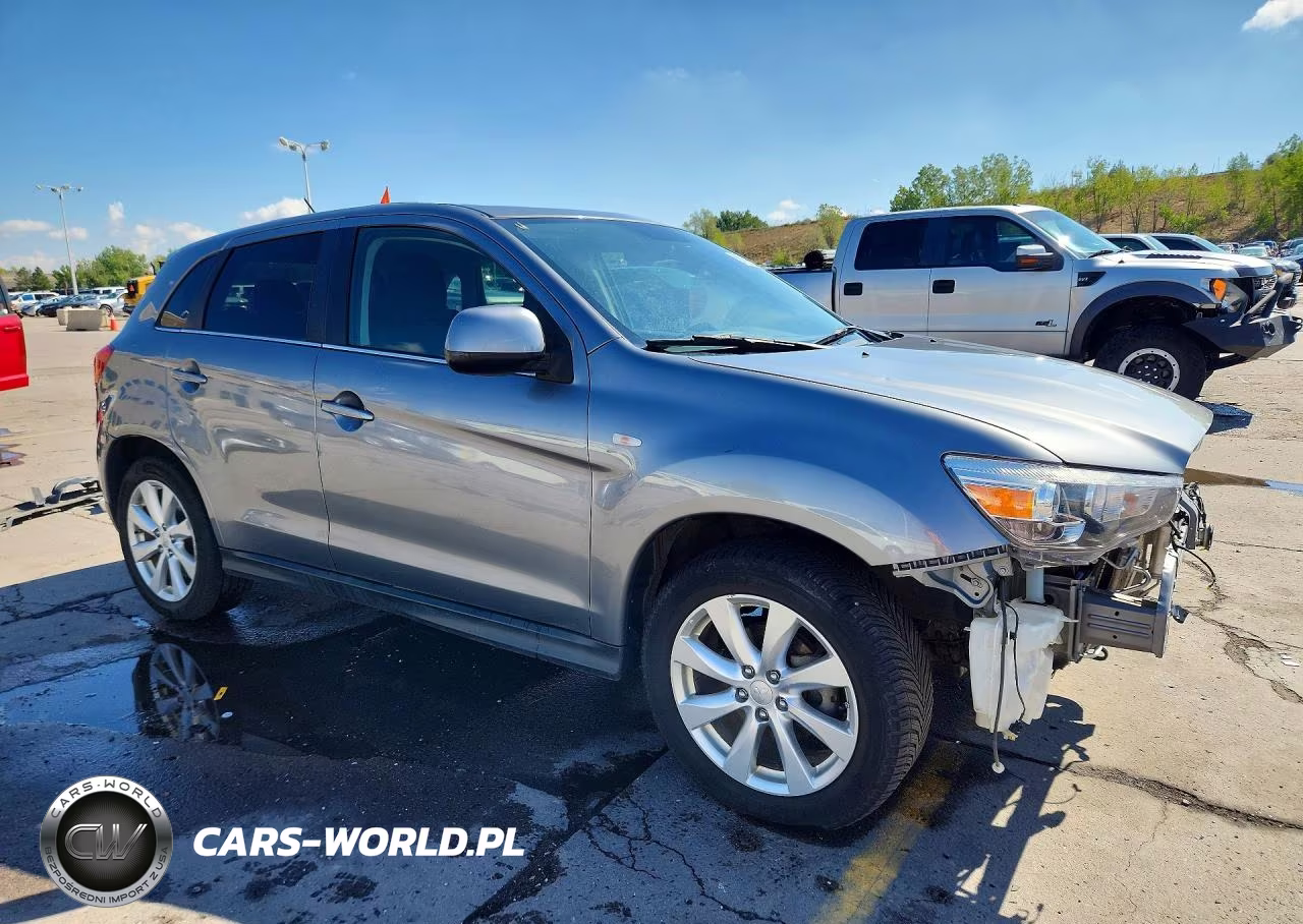 2015 Mitsubishi Outlander Sport Se VIN:4A4AR4AU4FE004785 - 4