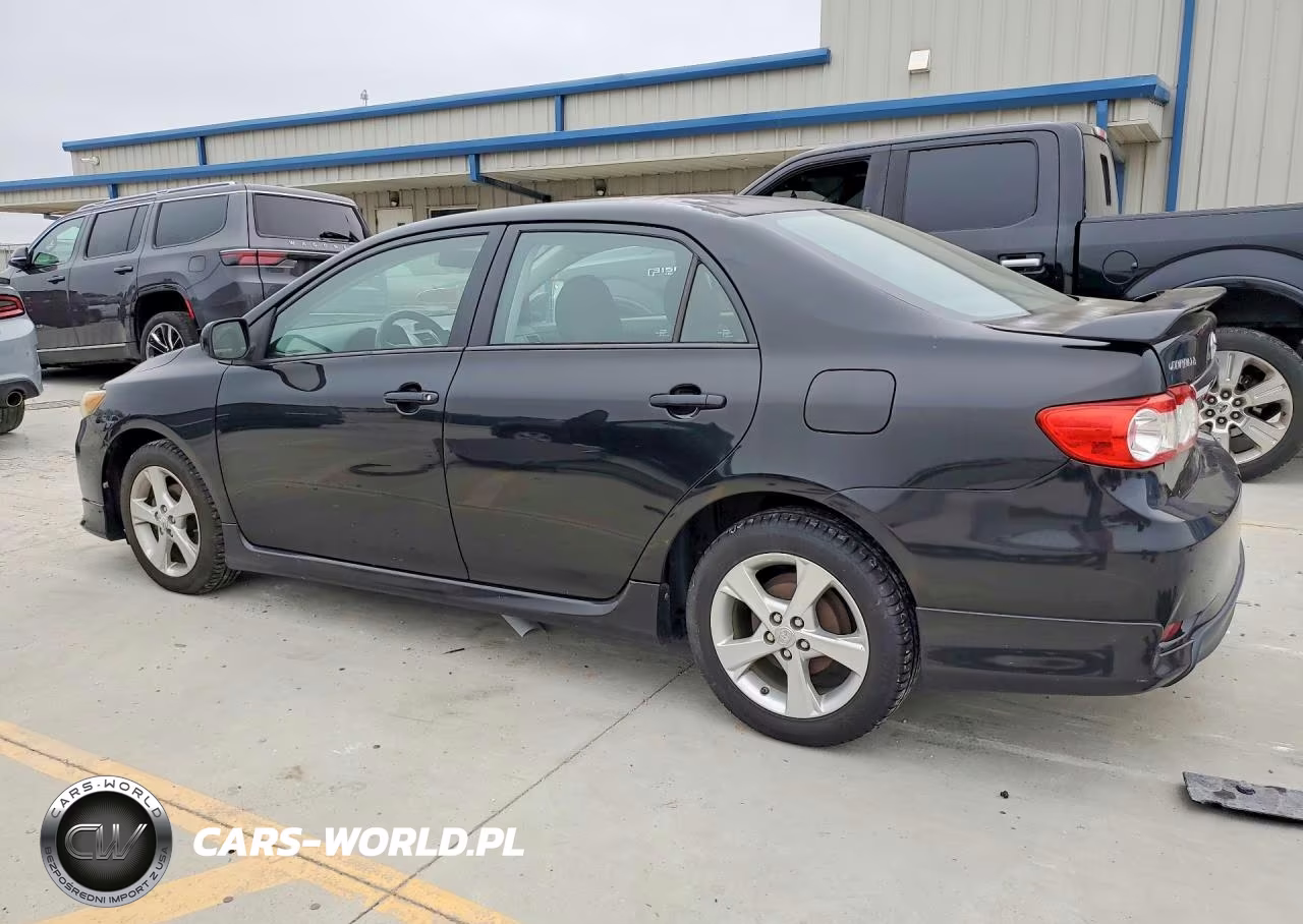 2013 Toyota Corolla S VIN:2T1BU4EE4DC025889 - 2