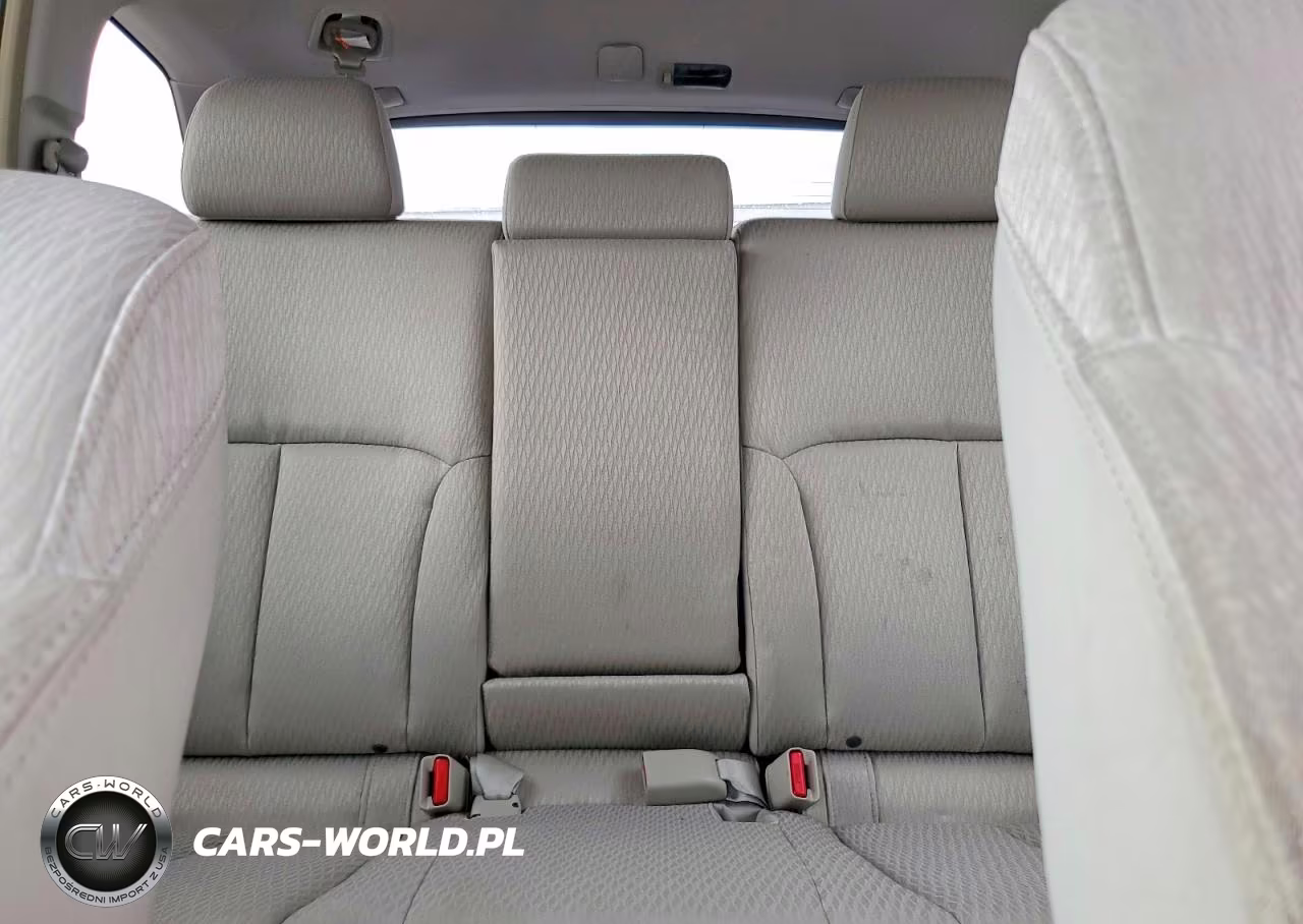 2012 Subaru Outback VIN:4S4BRBCC9C3285943 - 10