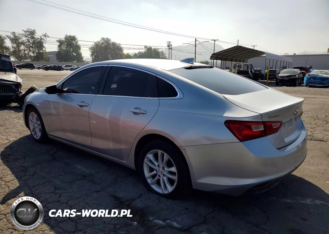 2018 Chevrolet Malibu Lt VIN:1G1ZD5ST8JF275042 - 2