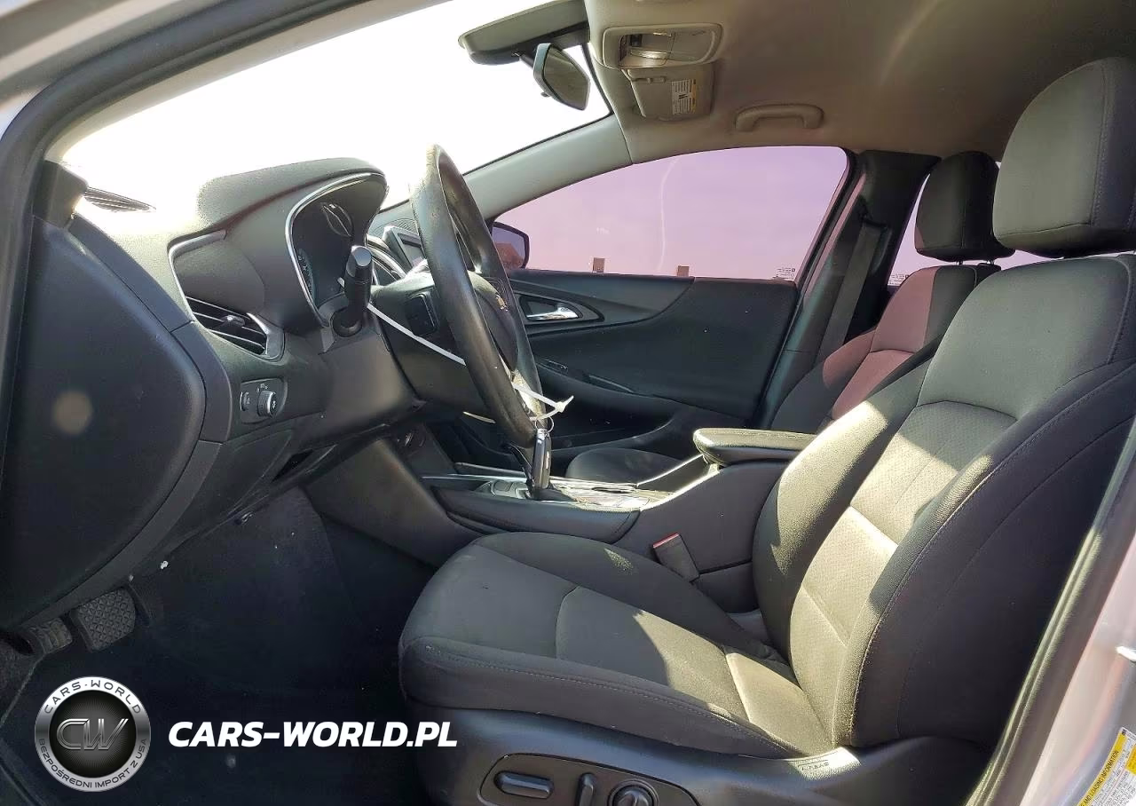 2018 Chevrolet Malibu Lt VIN:1G1ZD5ST8JF275042 - 7