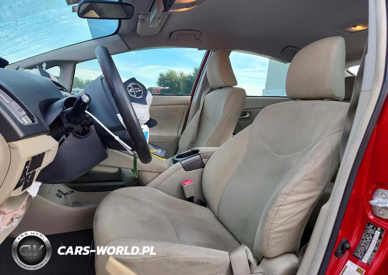 2013 Toyota Prius Two VIN:JTDKN3DU0D1678188 - 7