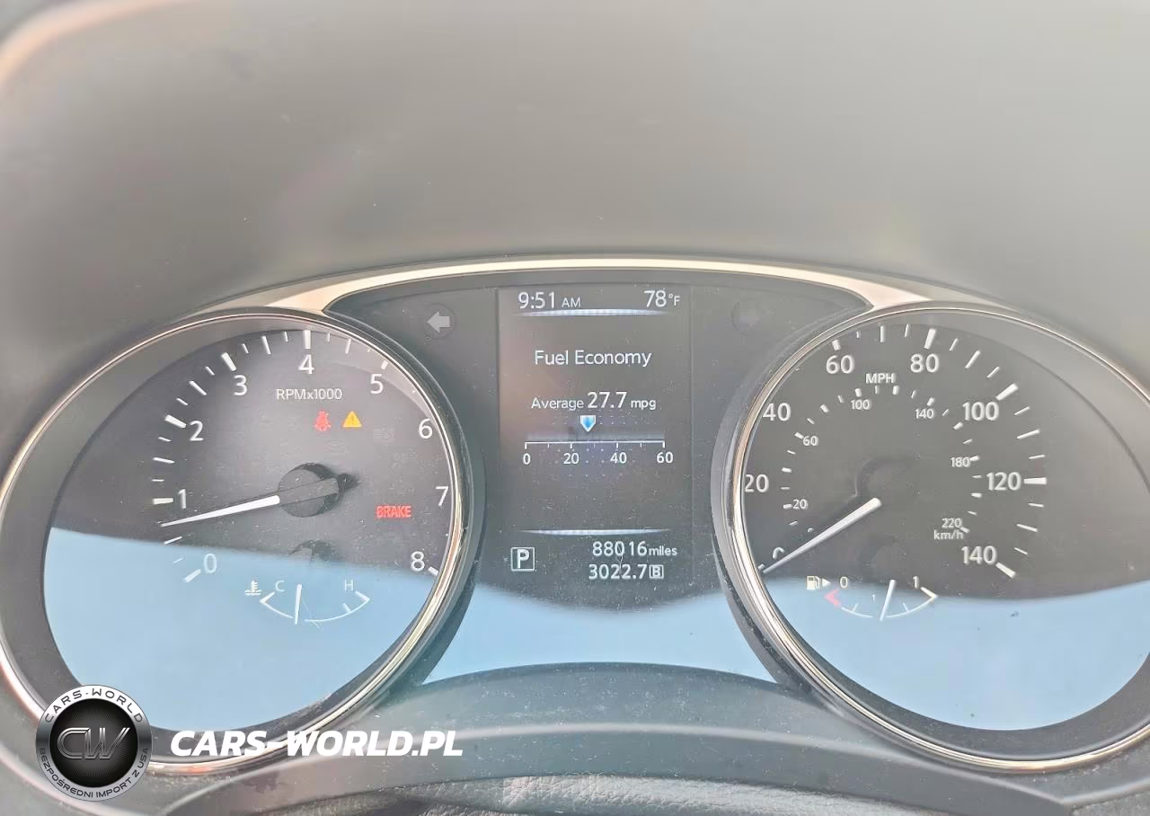 2016 Nissan Rogue S VIN:JN8AT2MT8GW010430 - 9
