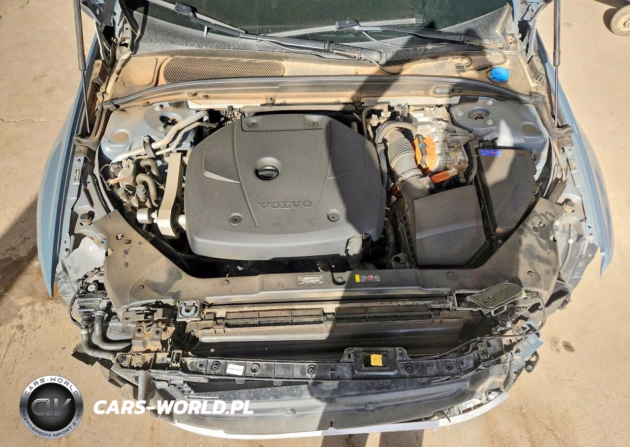2022 Volvo S60 T8 Recharge R-Design Expressio VIN:7JRH60FZ3NG193168 - 11